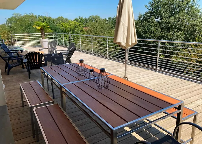 Le Clos De Bajardan فندق مبيت وإفطار Couloume-Mondebat