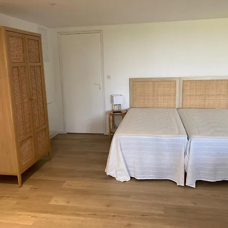 Le Clos De Bajardan 3* Couloume-Mondebat