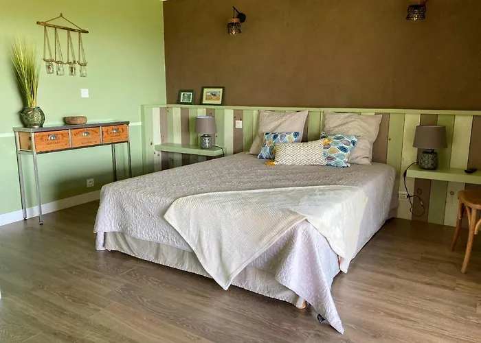 Le Clos De Bajardan 3*